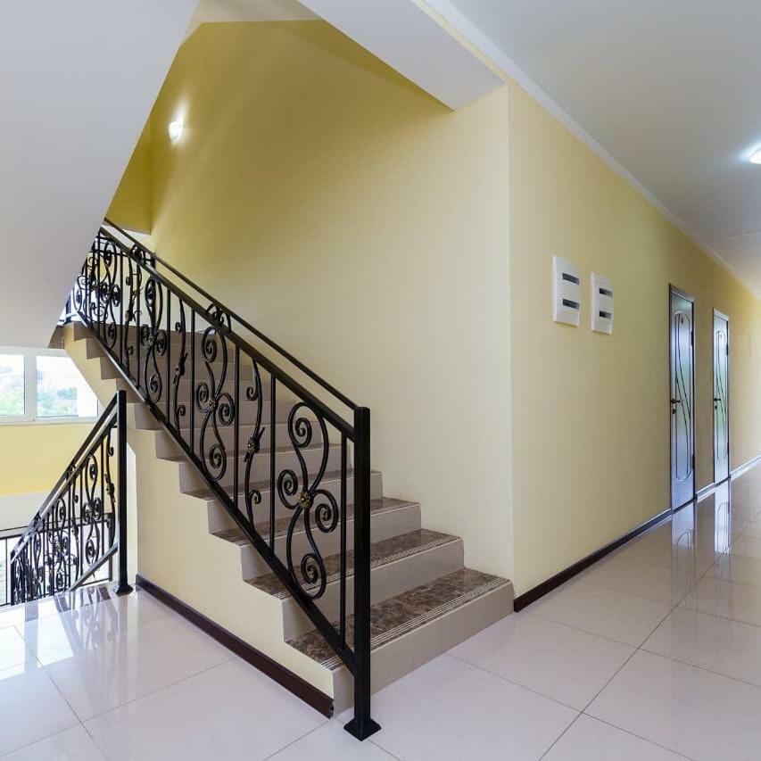 Kheivani Sariya Hotel المظهر الخارجي الصورة